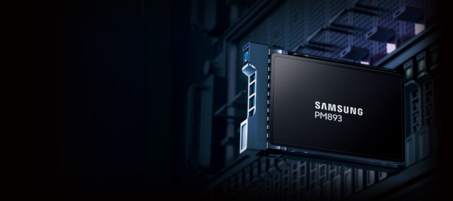 Твердотельный накопитель Samsung SSD 960Gb MZWL6960HFJA-00AW7 PM9D3a, U.3(2.5" 15mm), NVMe, PCIe 5.0,